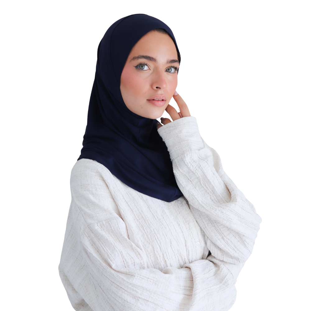 حجاب قطن قطعة واحدة لون كحلي ALTOBEH - تصميم عملي ومريح للمحجبات.