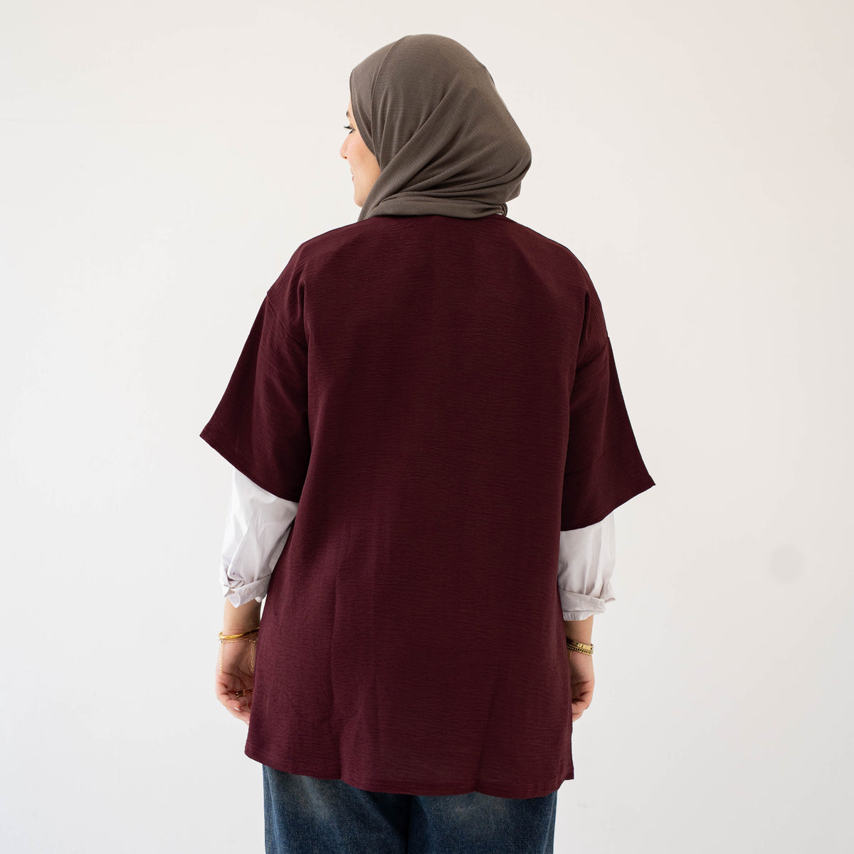 تي شيرت سي واي نص كم