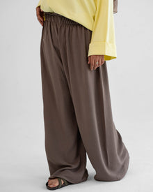 بنطال Wide Leg  حريمي واسع