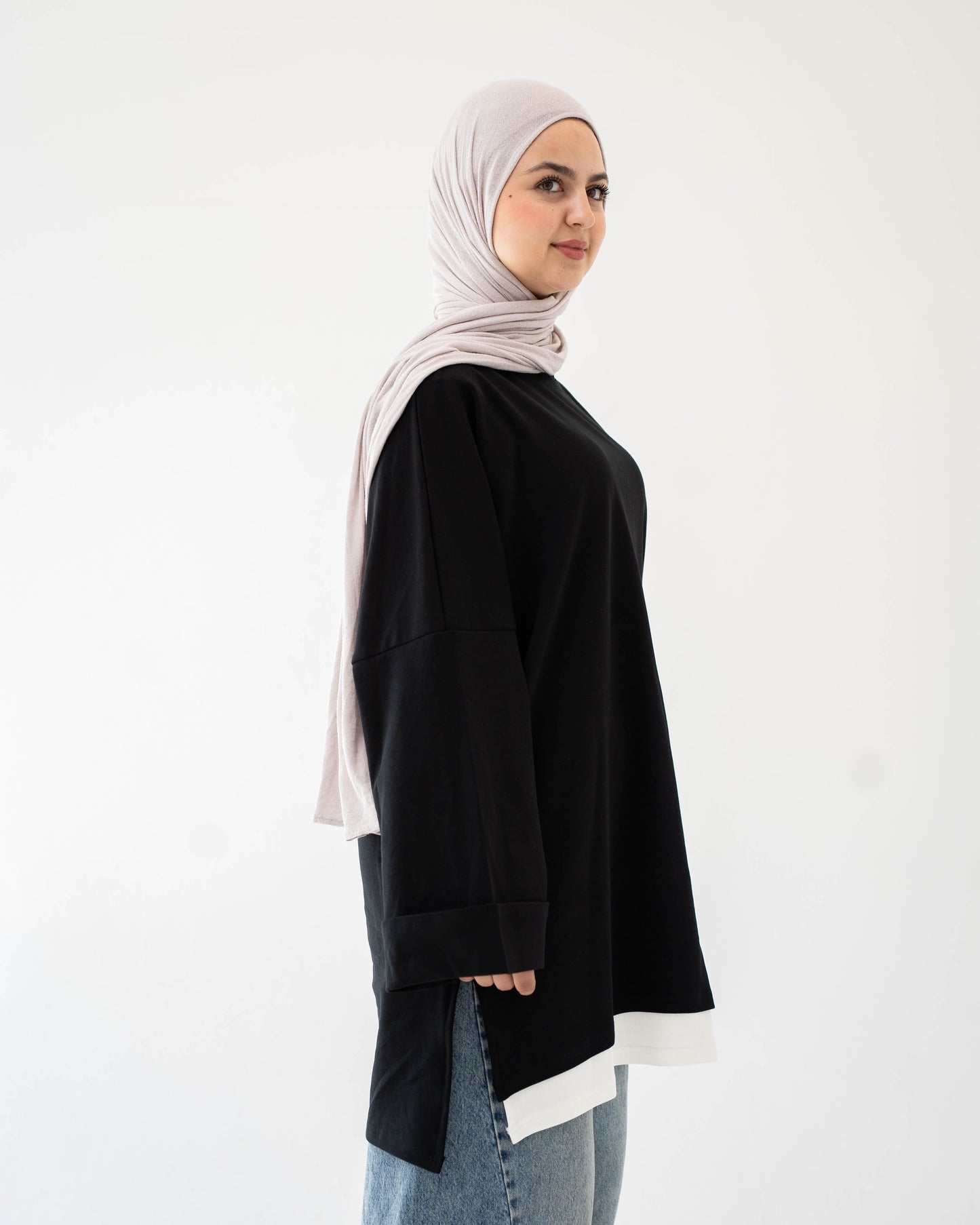 سويت شيرت ديو