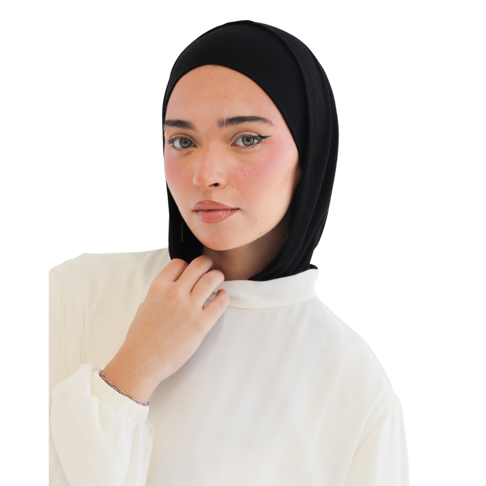 ايزي سكارف مع بندانة زودياك لون أسود ALTOBEH - تصميم عملي وثبات فائق بدون دبابيس.