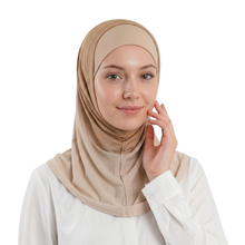 حجاب قطعتين من الليكرا بتدرج ألوان عصري من التوبة سهلة الارتداء بدون دبابيس
