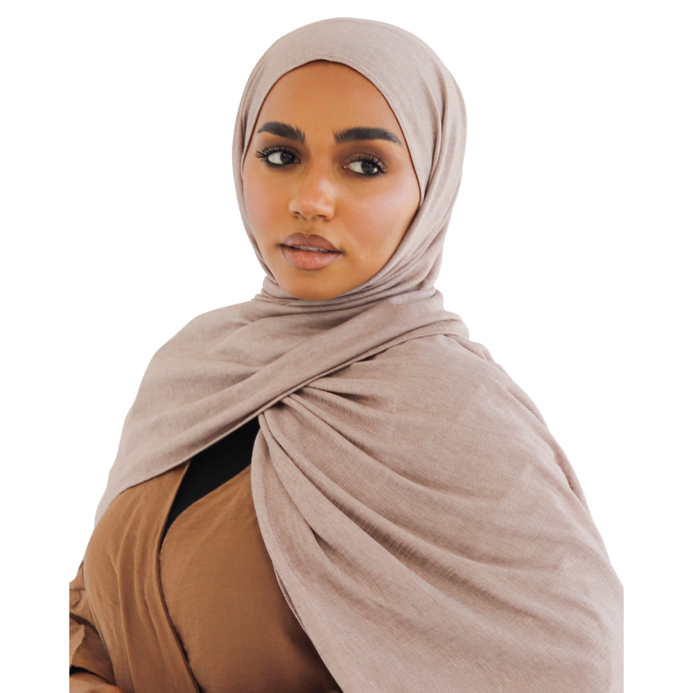 طرحة كويتي زودياك من ALTOBEH - طرحة ثابتة وانسيابية بخامة زودياك العملية