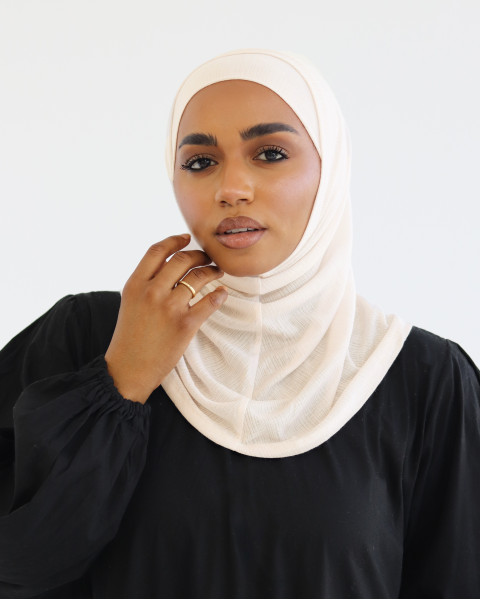 حجاب سوري قطعتين زودياك – لون بيج كريمي 