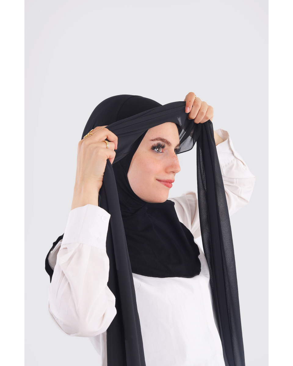 بونية رقبة مع طرحة شيفون لون أسود